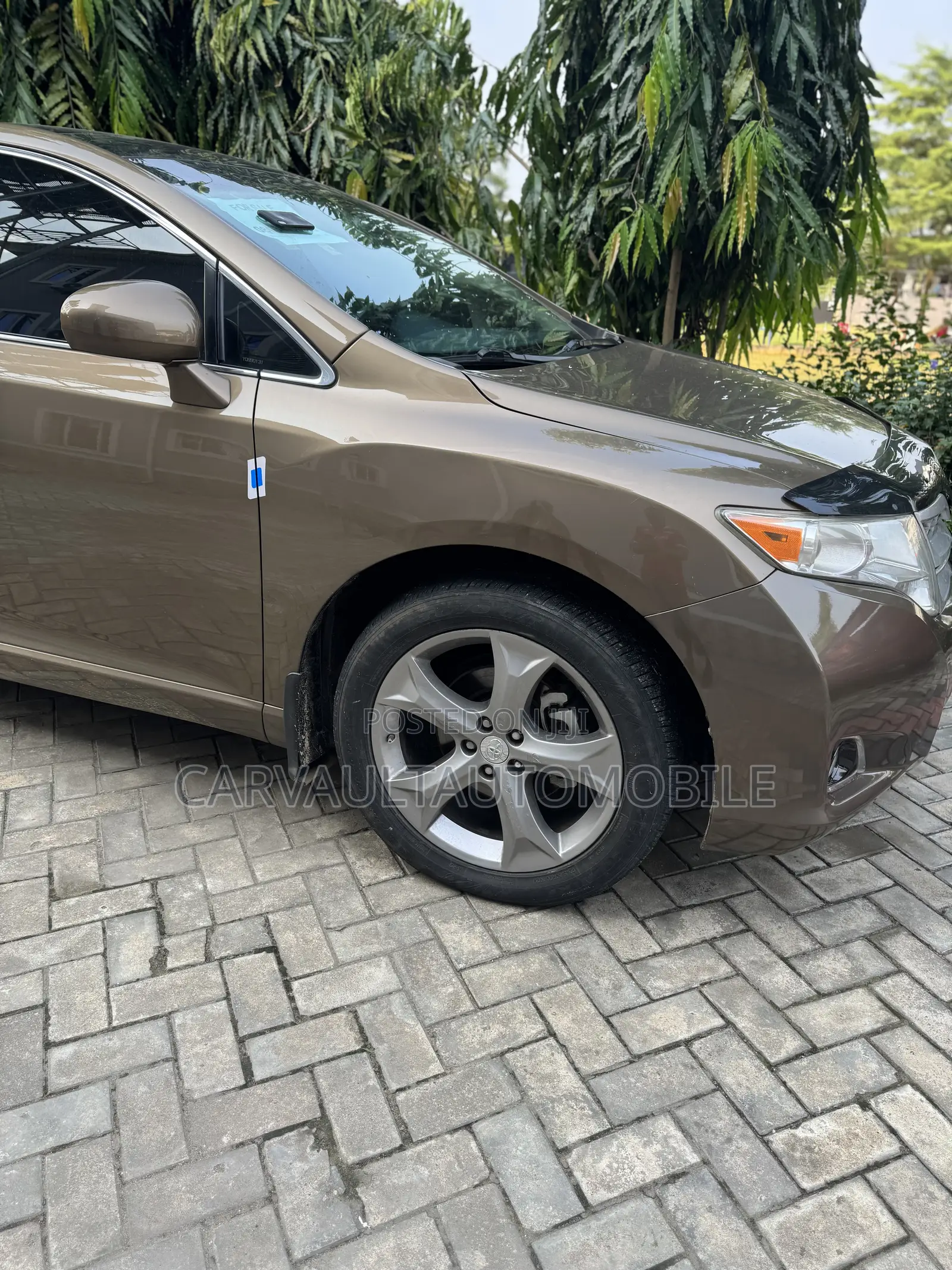 Toyota Venza V6 AWD 2010 Brown