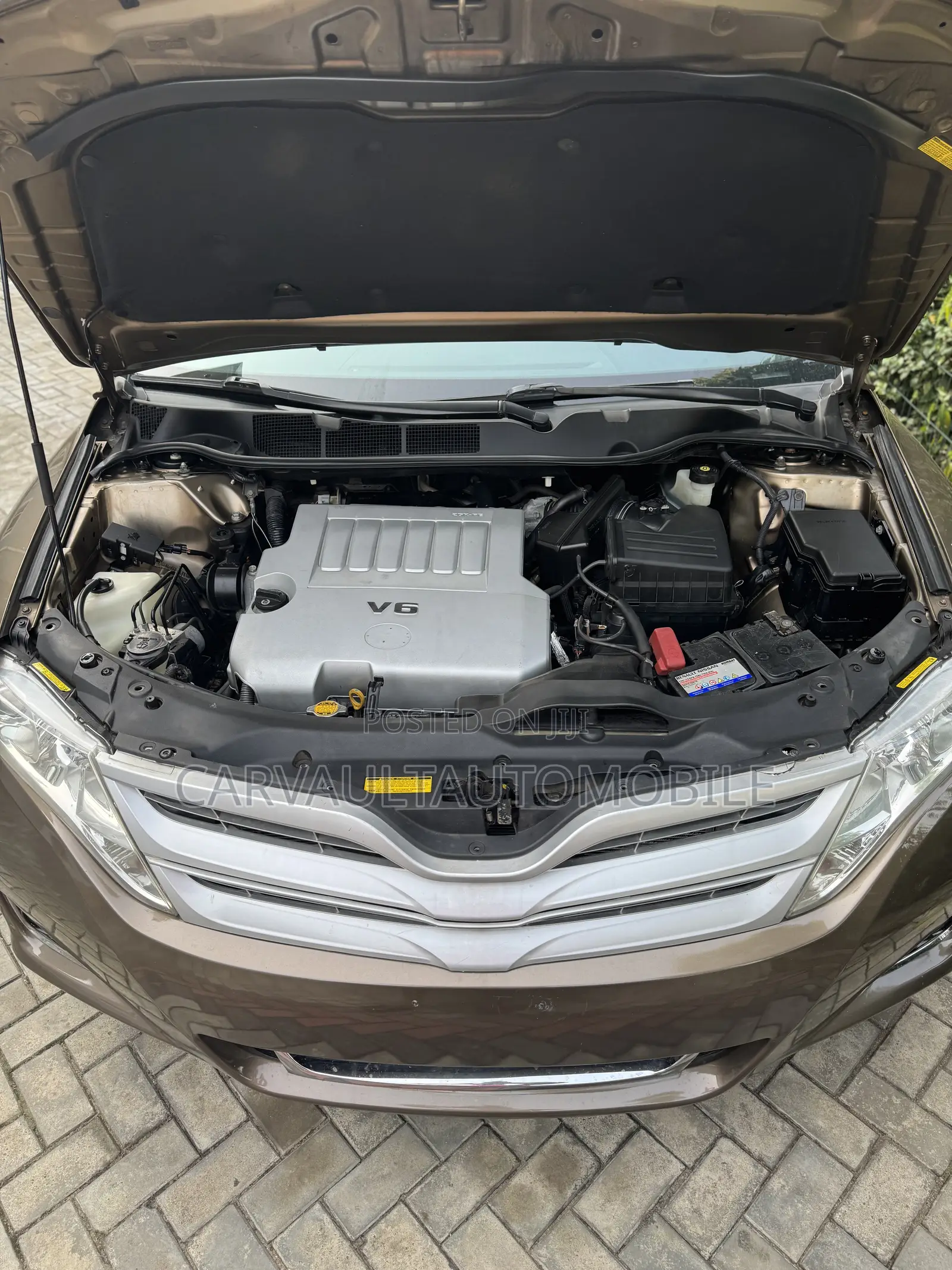 Toyota Venza V6 AWD 2010 Brown