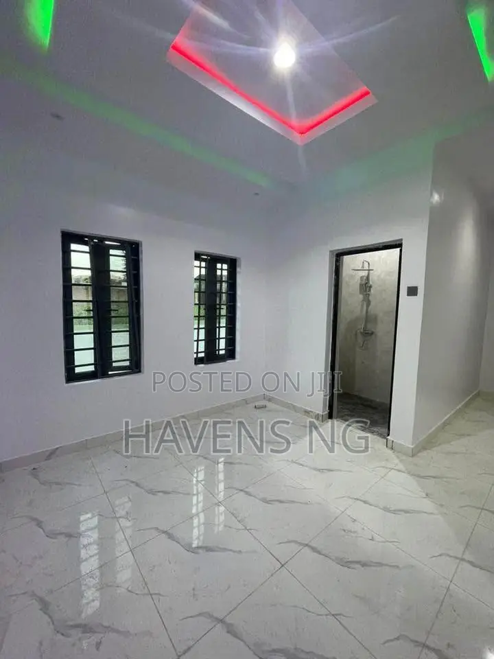 3bdrm Bungalow in Abdulsalam Estate, Akobo for sale