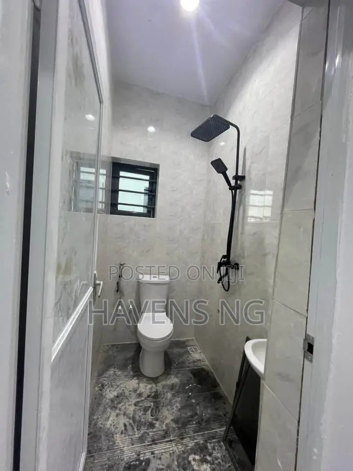 3bdrm Bungalow in Abdulsalam Estate, Akobo for sale