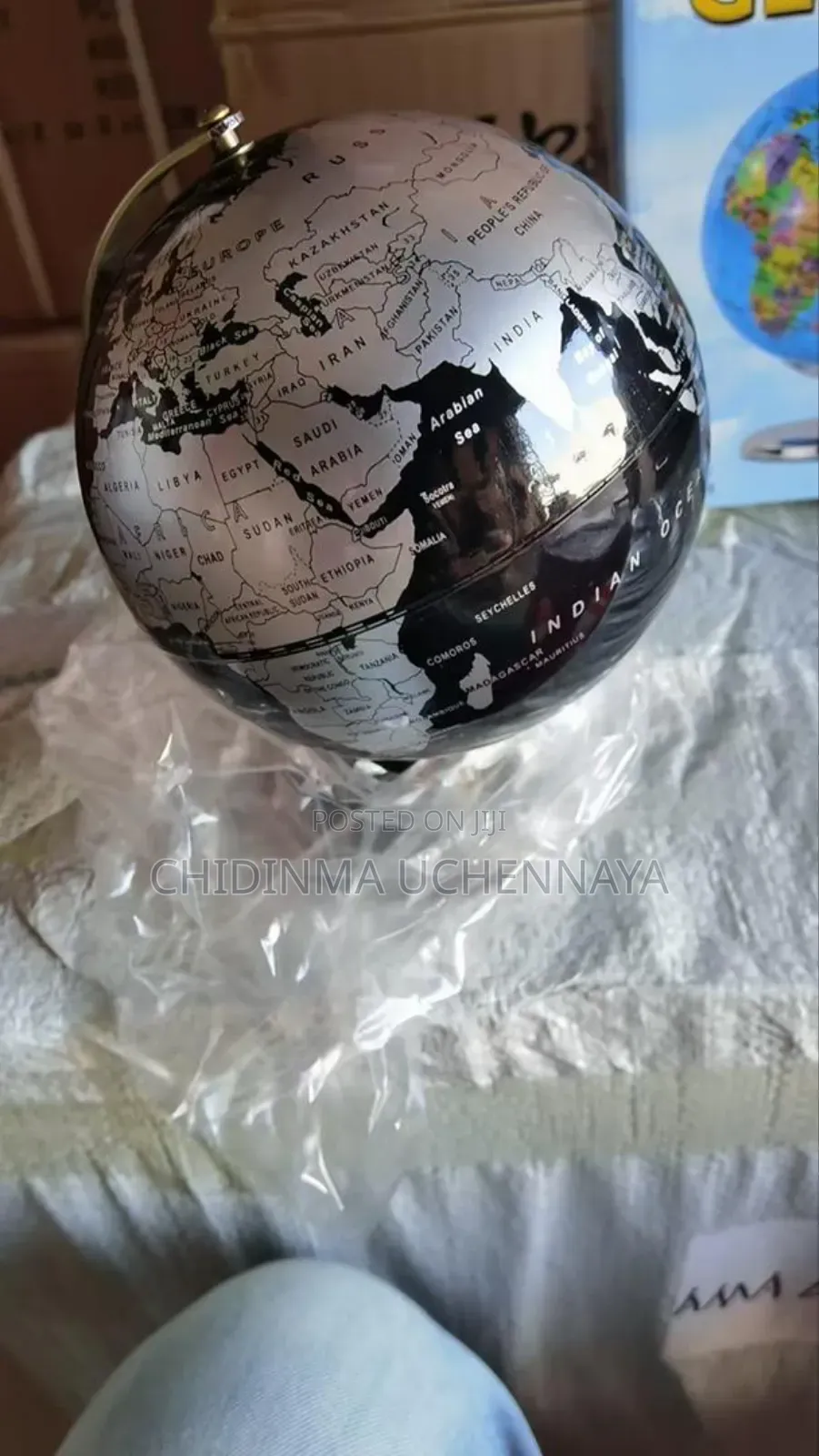 English Retro Globe Ornaments