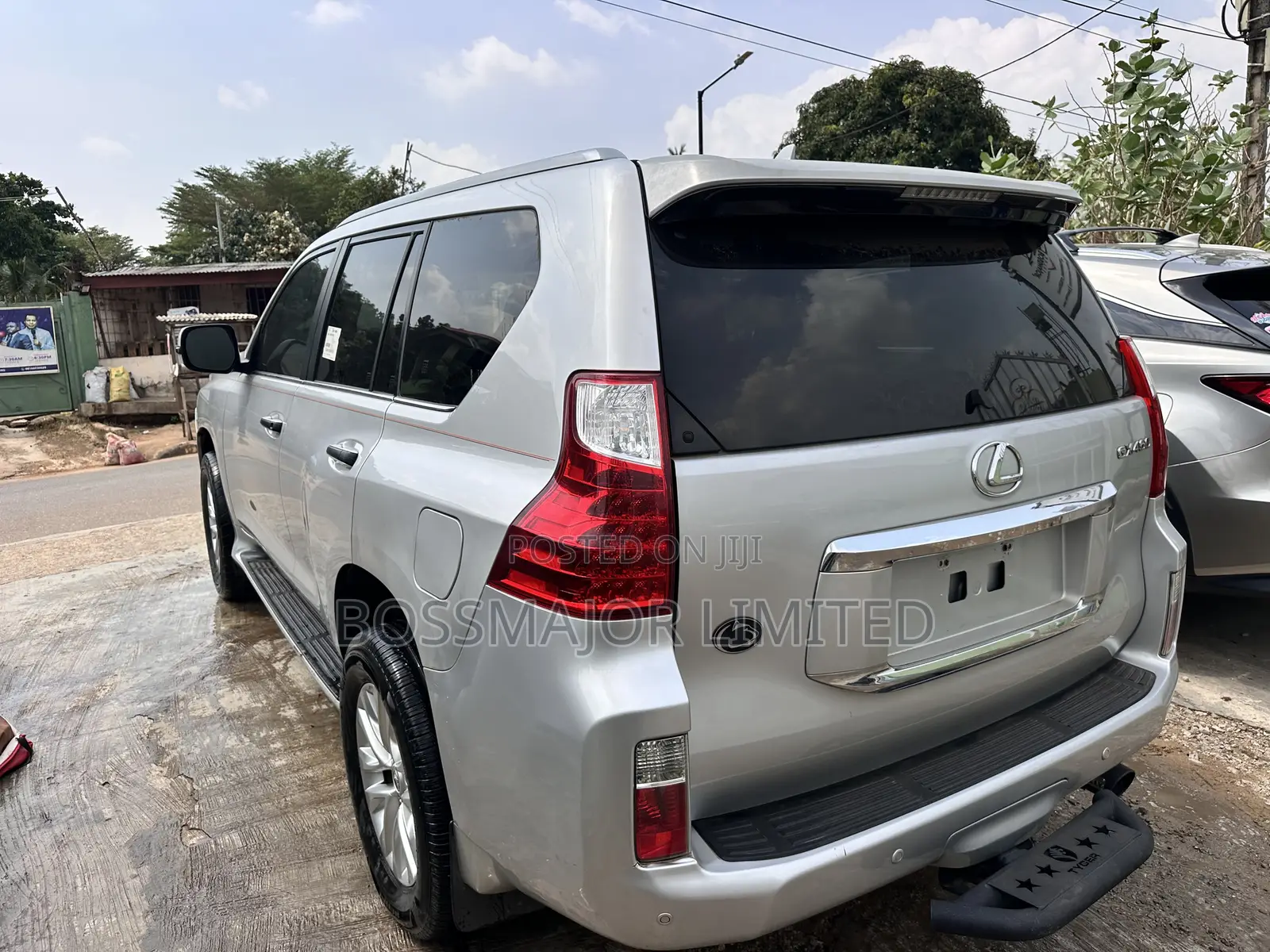 Lexus GX 460 2011 Silver