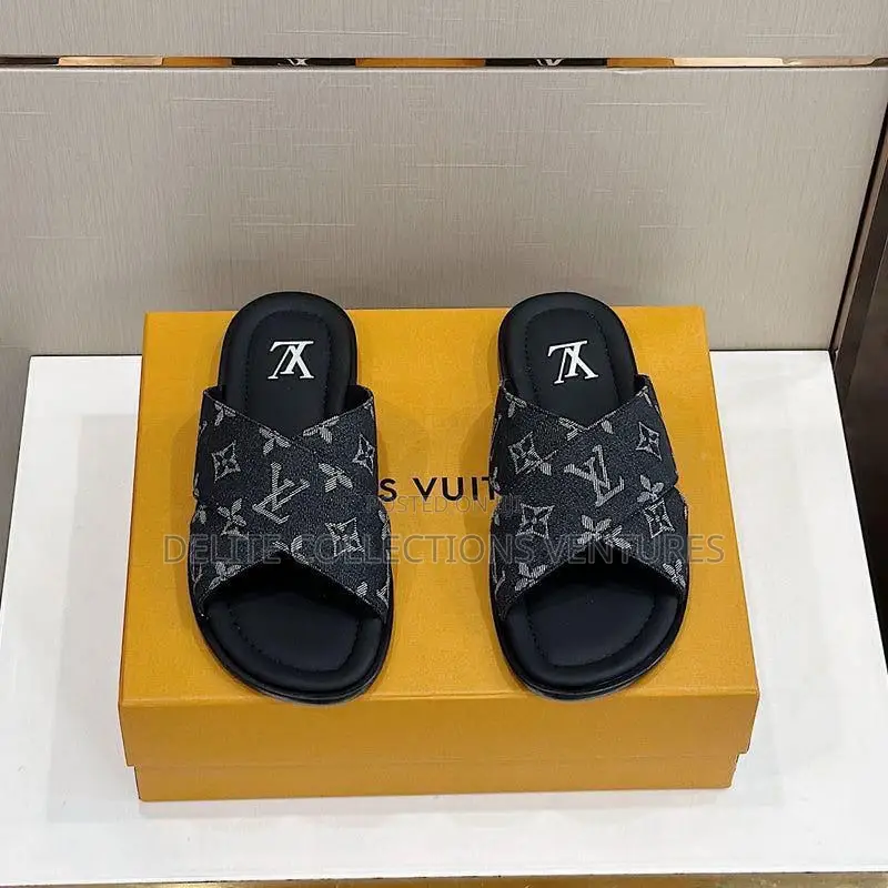 *Louis Vuitton Oasis Cross Slipper Sandals*