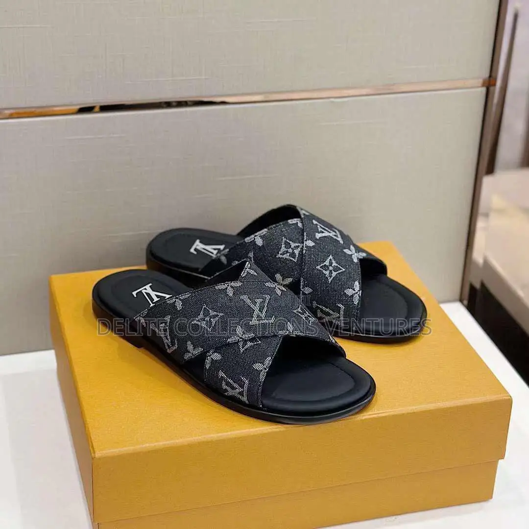 *Louis Vuitton Oasis Cross Slipper Sandals*