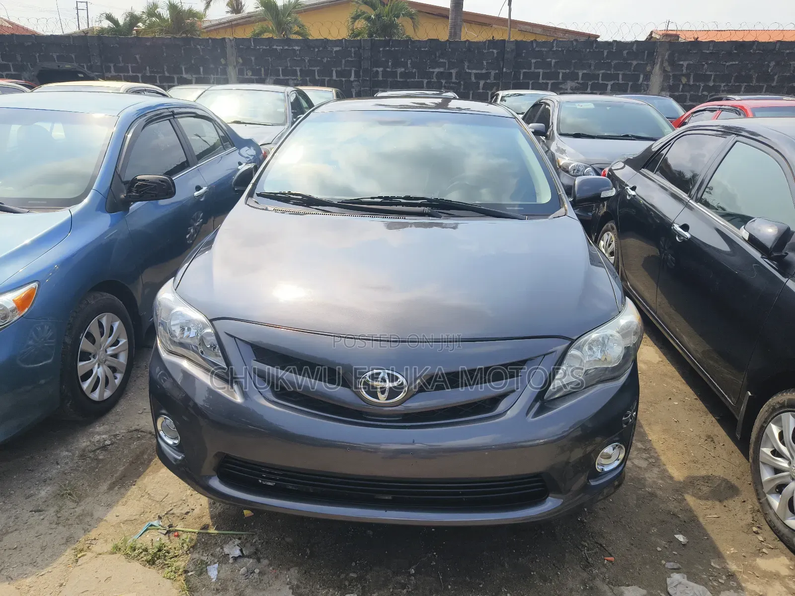 Toyota Corolla LE 4dr Sedan (1.8L 4cyl 4A) 2010 Gray