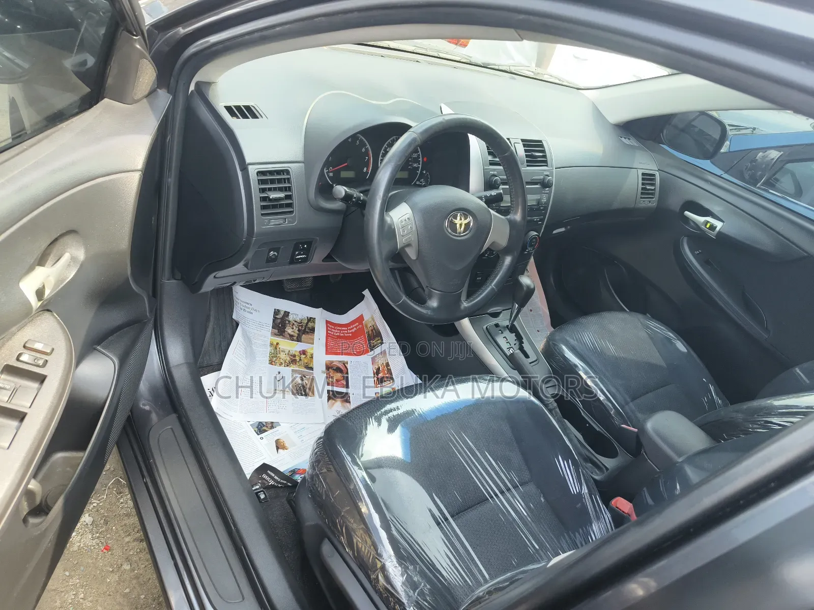Toyota Corolla LE 4dr Sedan (1.8L 4cyl 4A) 2010 Gray