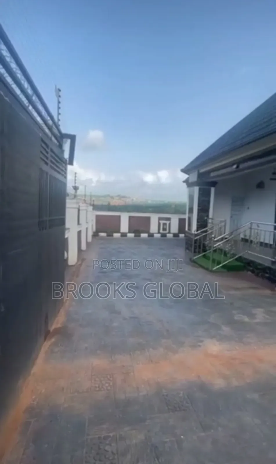 4bdrm Bungalow in Benin City for sale