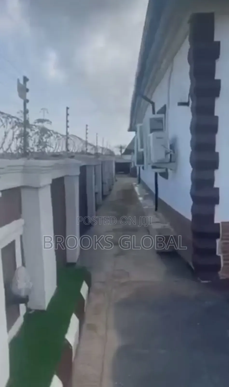 4bdrm Bungalow in Benin City for sale