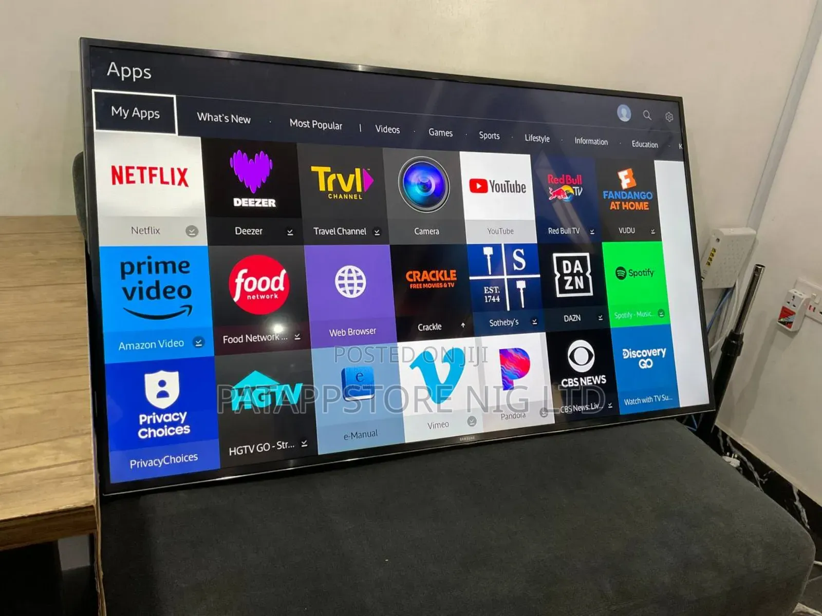 Samsung Tv 
55" Ju6500f Flat Smart Uhd Tv
