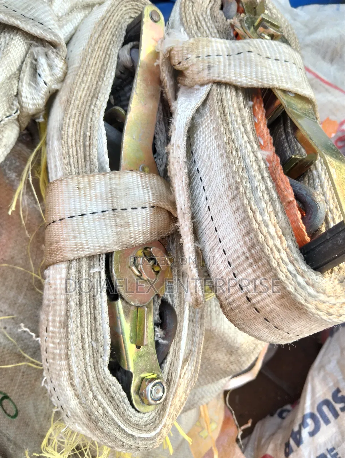 Straps or Rachet Belt for Truck