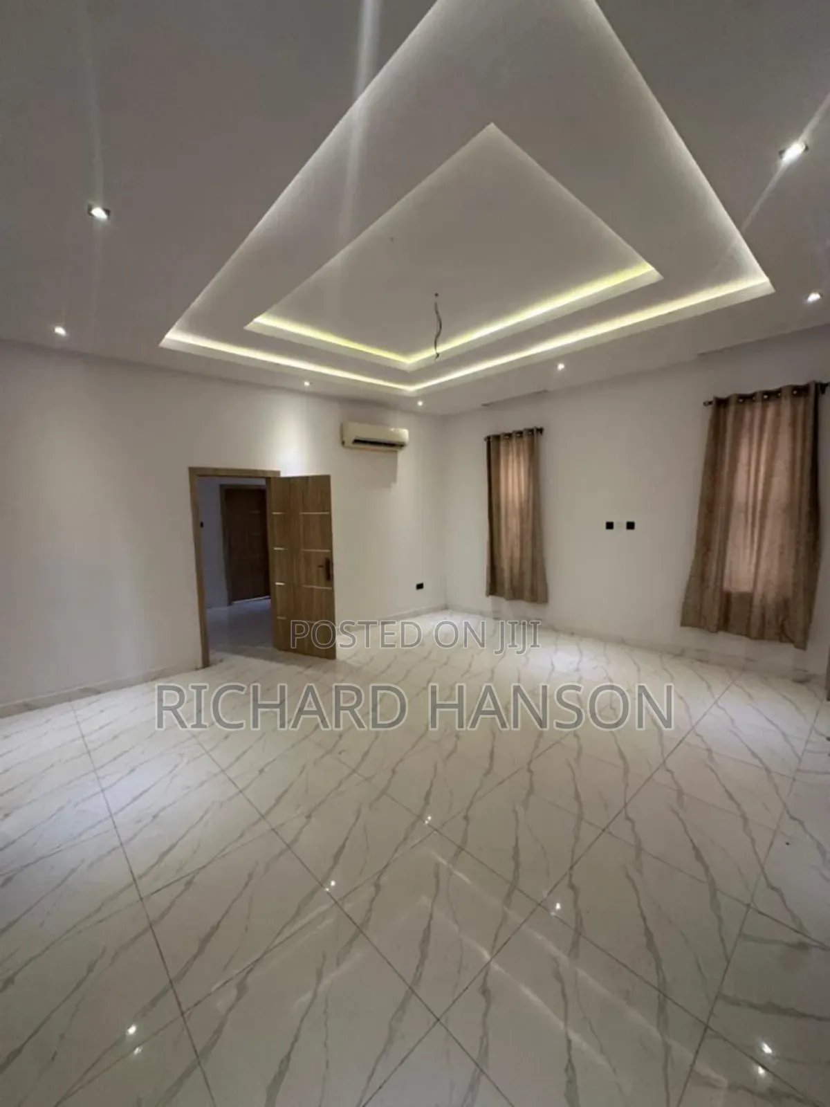 4bdrm Duplex in Ocean Palm, Sangotedo for rent