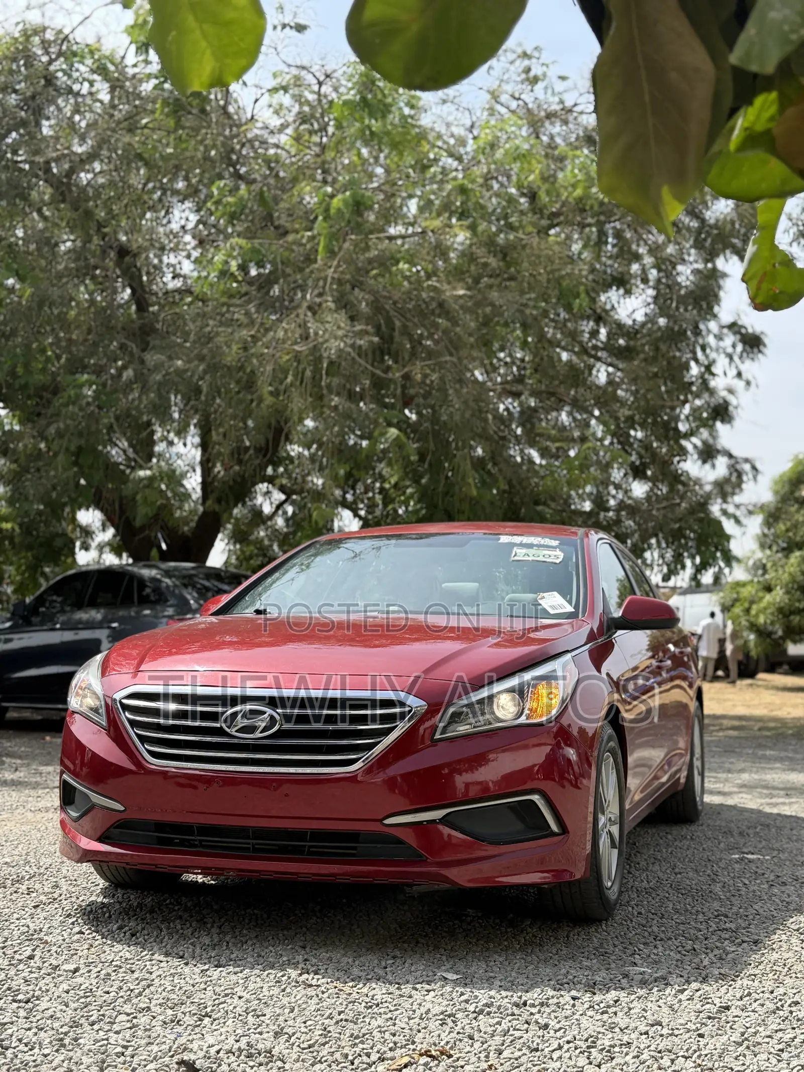 Hyundai Sonata Base Sedan FWD (2.4L 4cyl 6A) 2017 Red