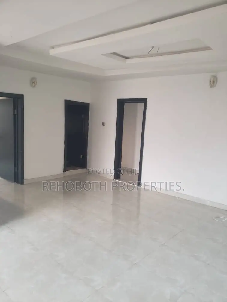 3bdrm Bungalow in Abeese, Akala Express for rent