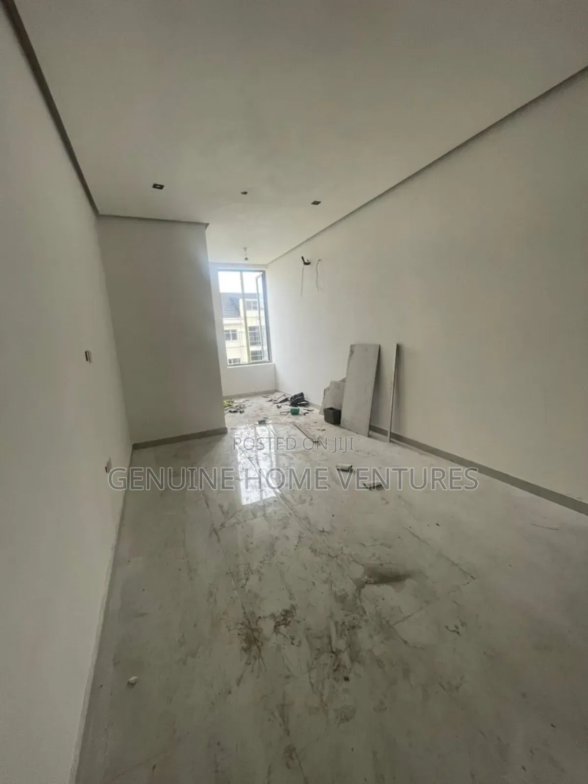 5bdrm Duplex in Ikate for sale