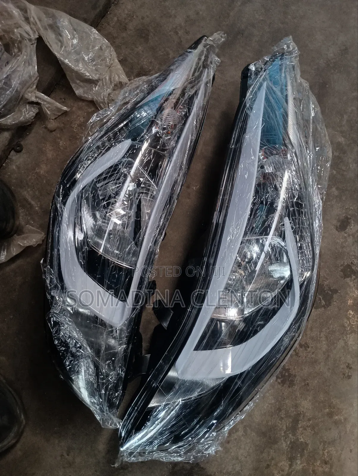 Head Lamp Hyundai Elantra 2014