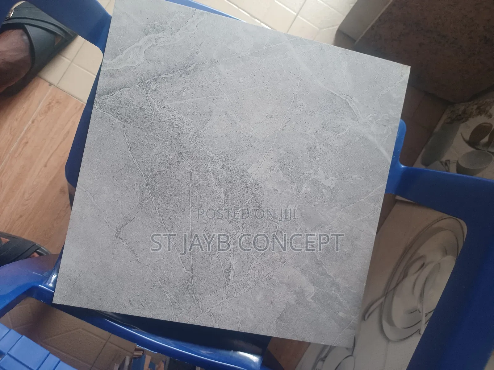 Virony 40x40 Floor Tiles