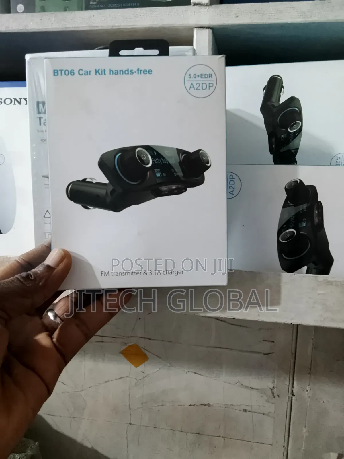 Bt06 Car Bluetooth Fm/ Memory Slot
