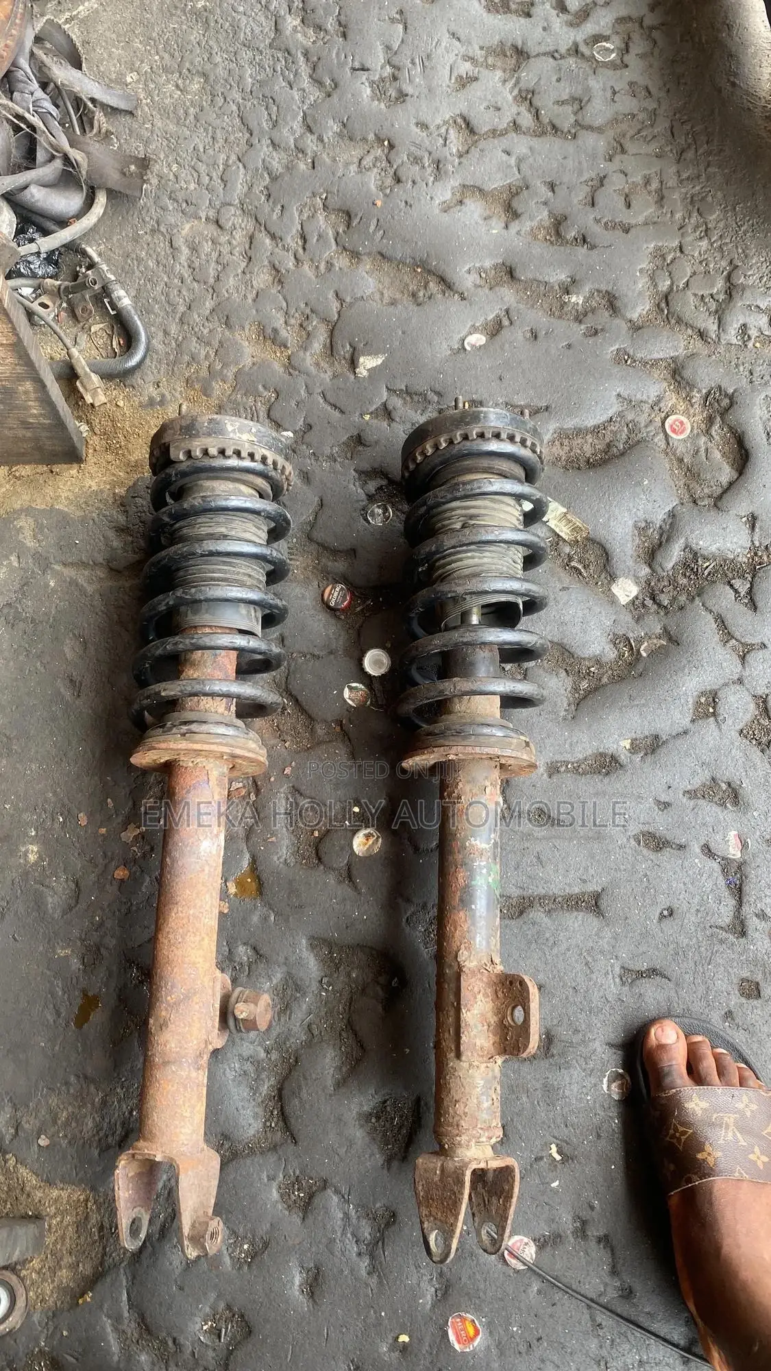 Direct Tokunbo Front Shock Absorbers - Dodge Charger / Challenger