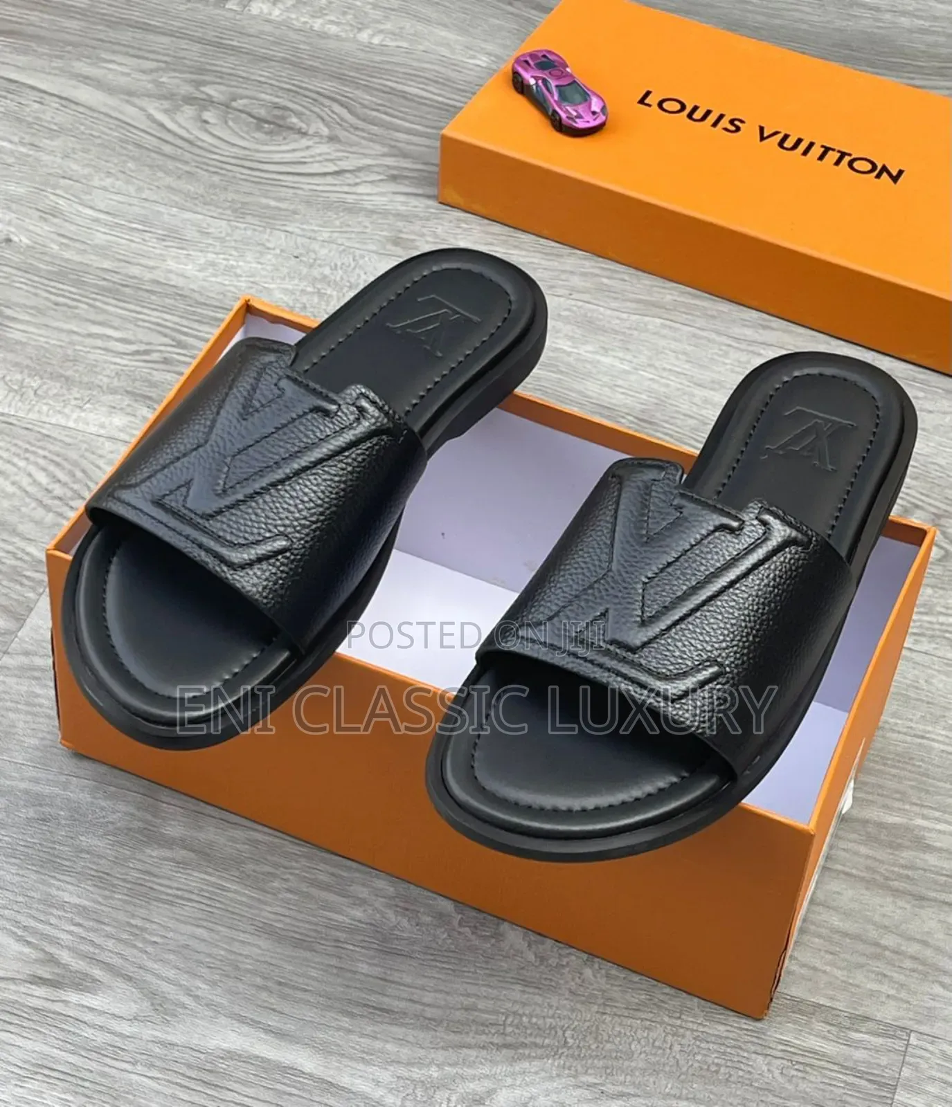 Pure Quality Luxury Men's Slippers Louis Vuitton Well Banded Package