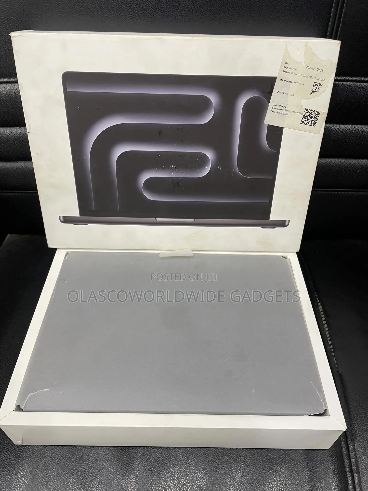 New Laptop Apple MacBook Pro 2024 M4 16GB Apple M4 SSD 512GB