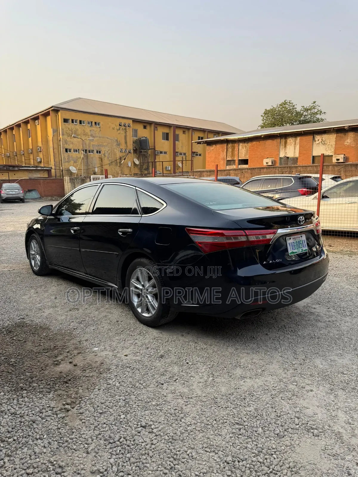 Toyota Avalon Limited FWD Sedan (3.6L 6cyl 6A) 2016 Black