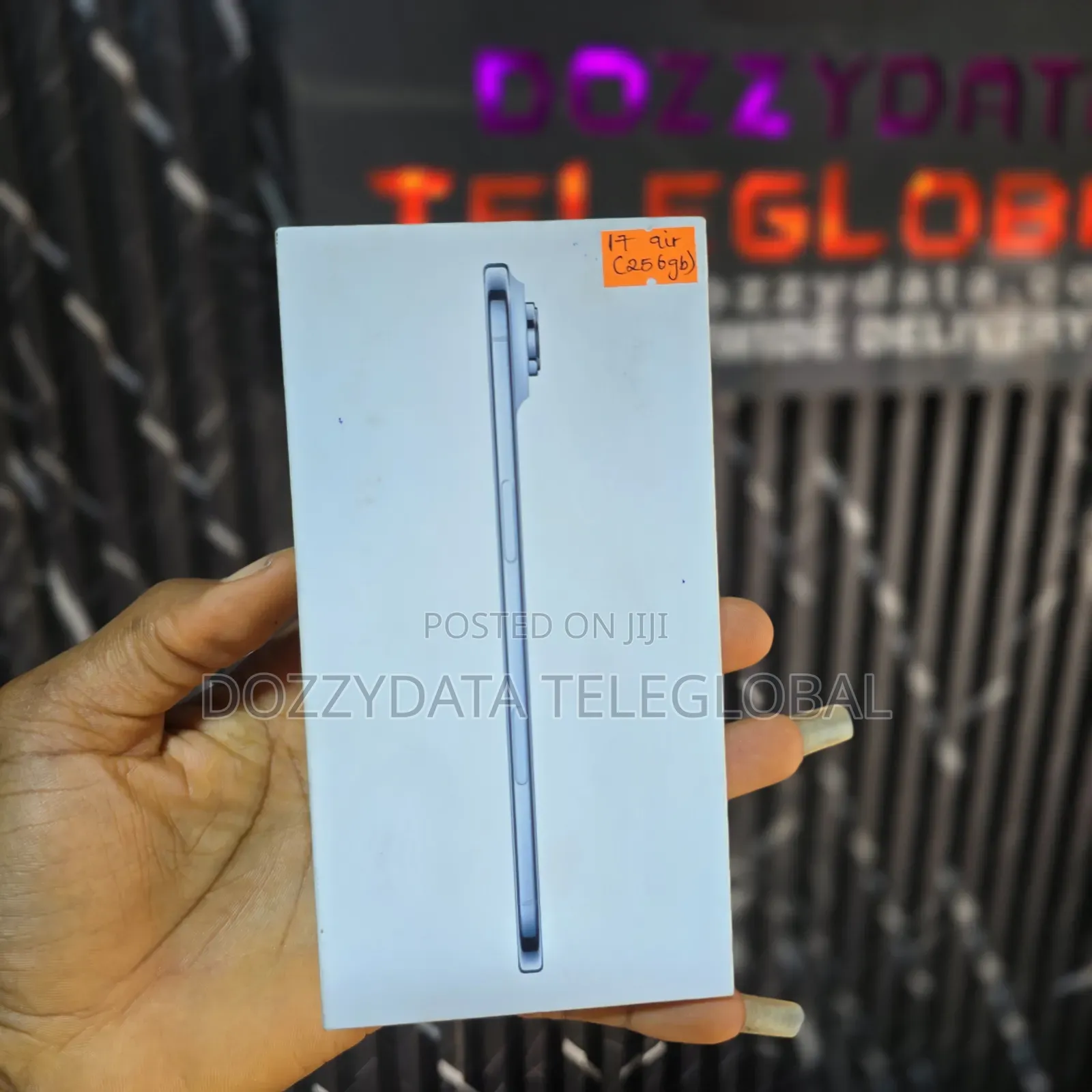 New Apple iPhone Air 256 GB