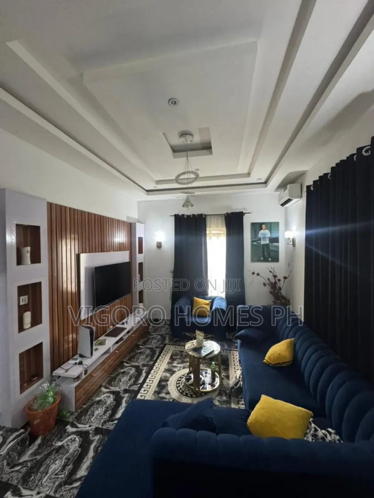 4bdrm Bungalow in Radio Estate, Port-Harcourt for sale