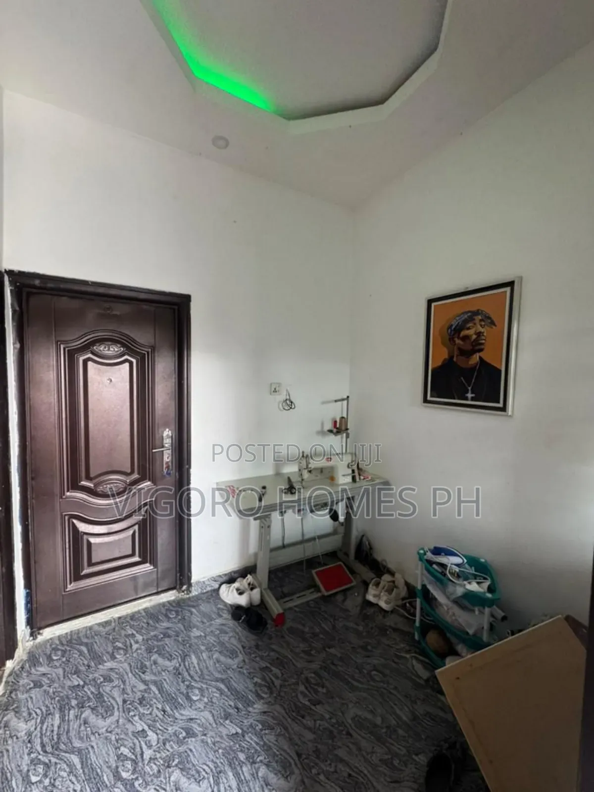 4bdrm Bungalow in Radio Estate, Port-Harcourt for sale