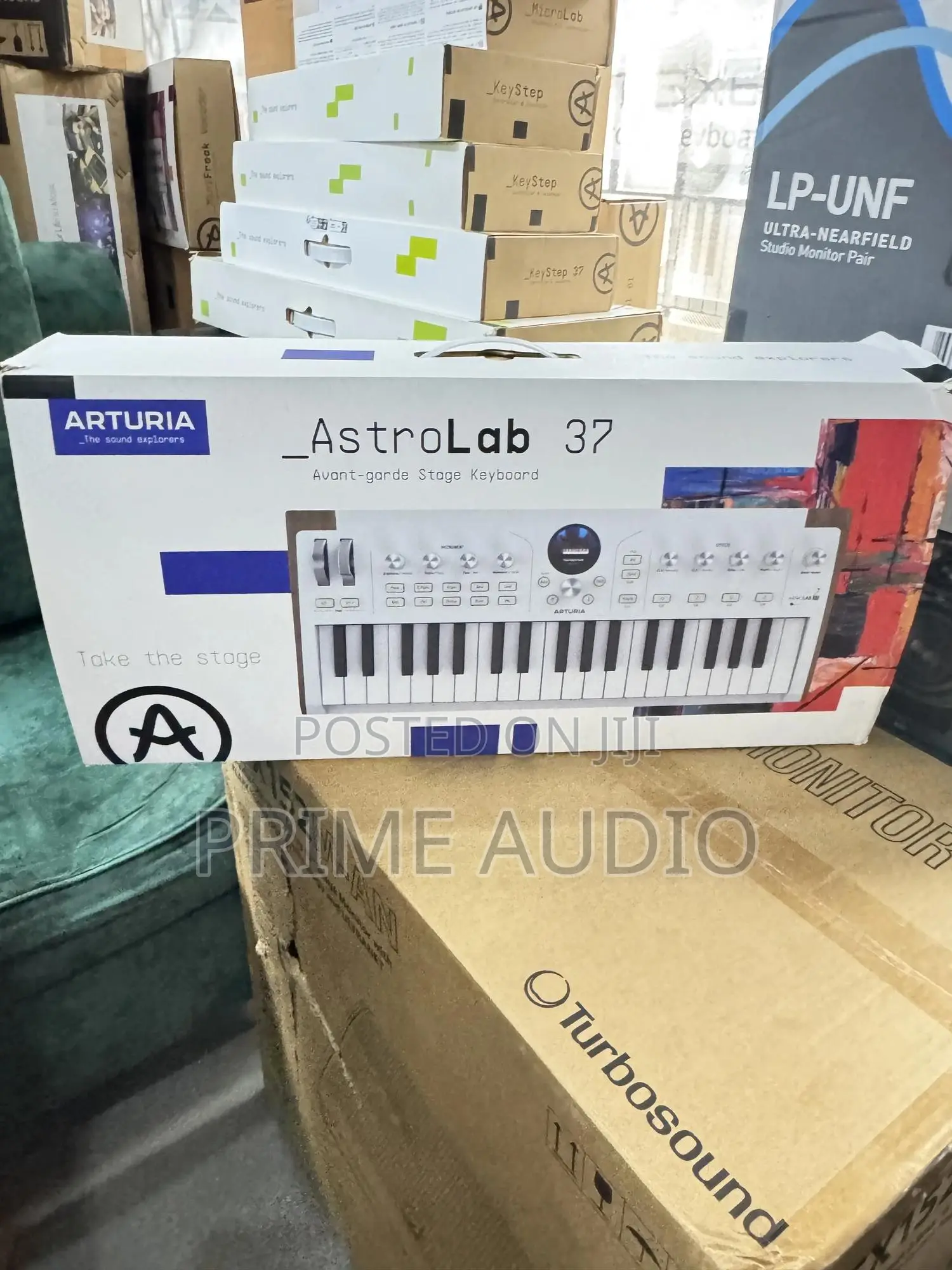 Arturia Astrolab 37 Avant-grade Stage Keyboard
