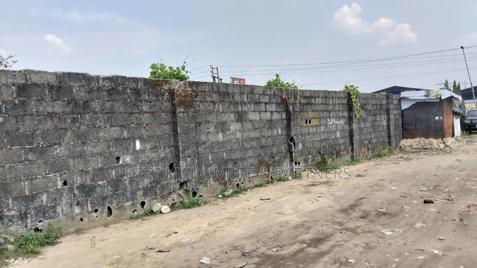 For Sale : 41⁄2 Rumuodomaya Rukpokwu Int'l Airport Road, Ph