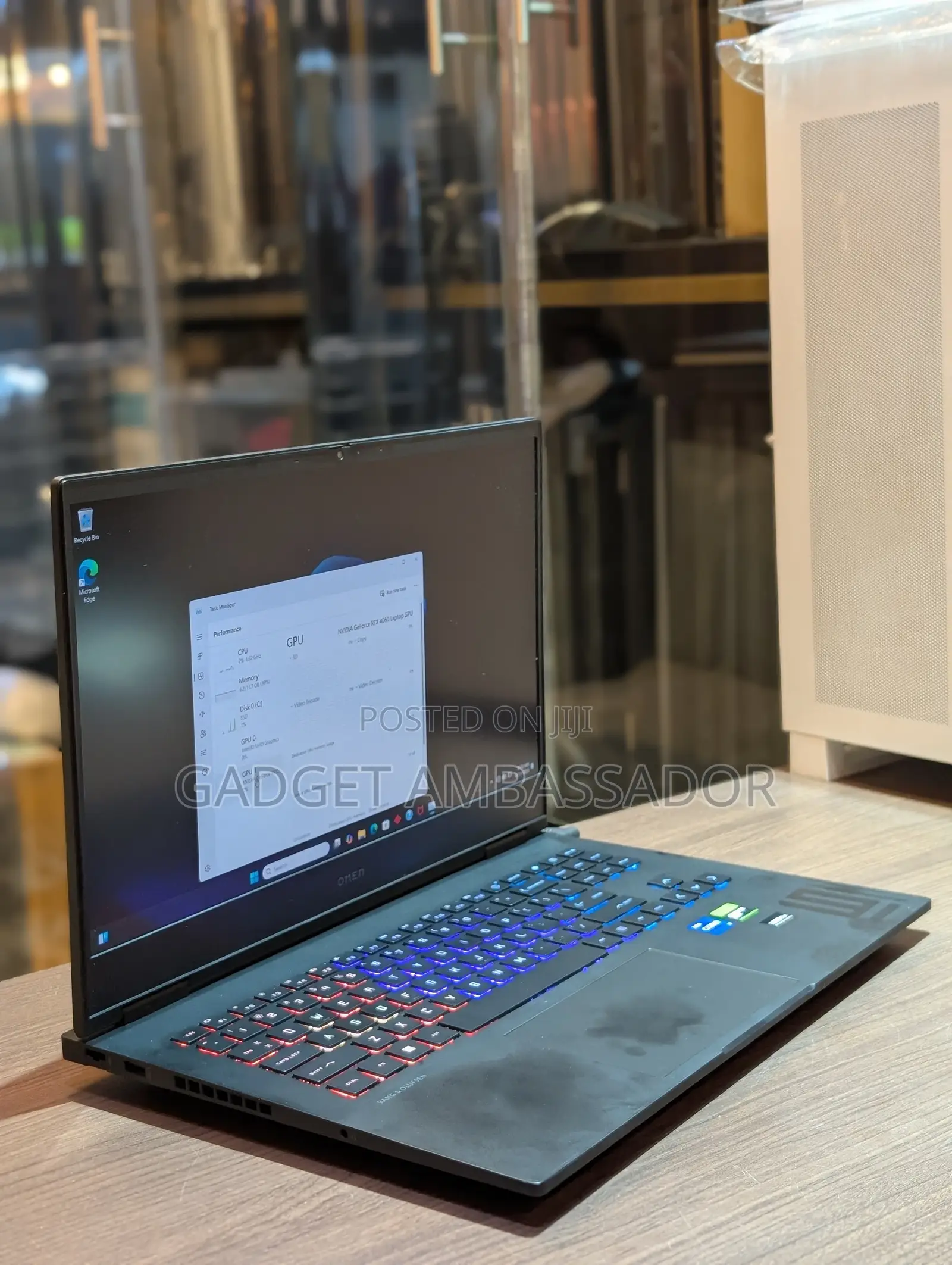 Laptop HP Omen 16 16GB Intel Core I7 SSD 1T