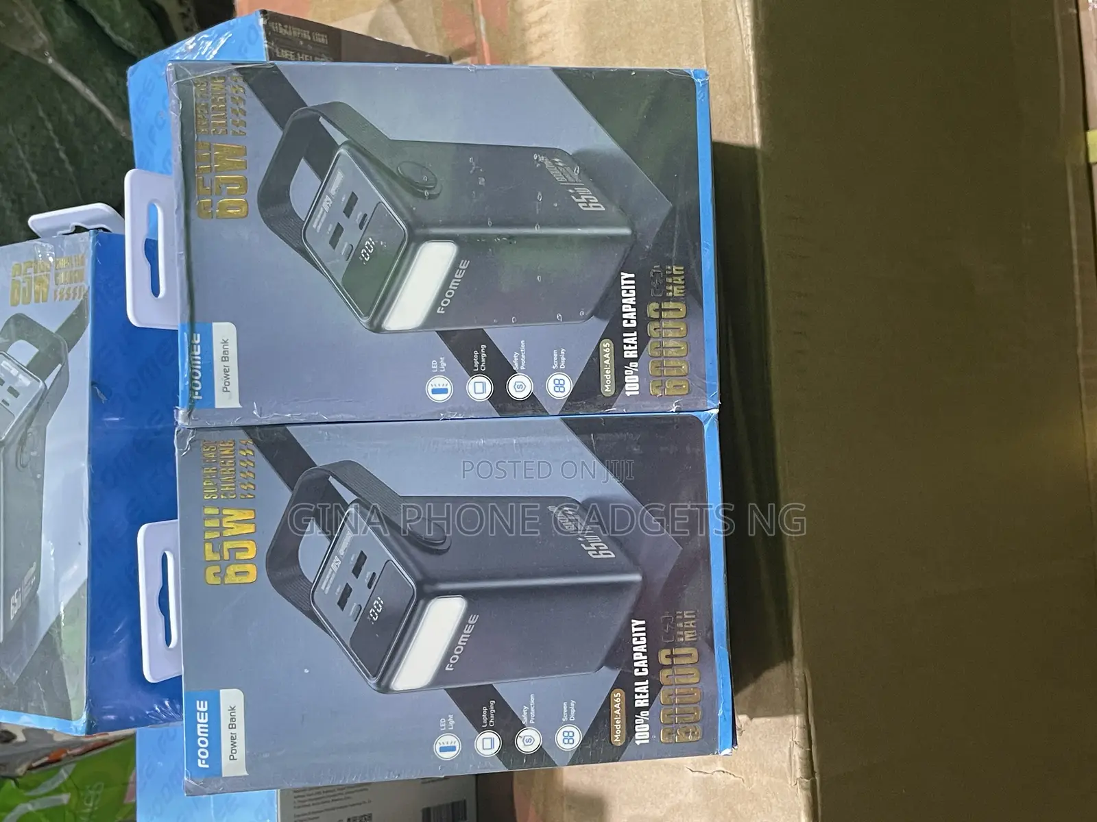 Power Bank (Foomee 60000 Mah 65w Power Bank for Laptops, Tablets Etc)