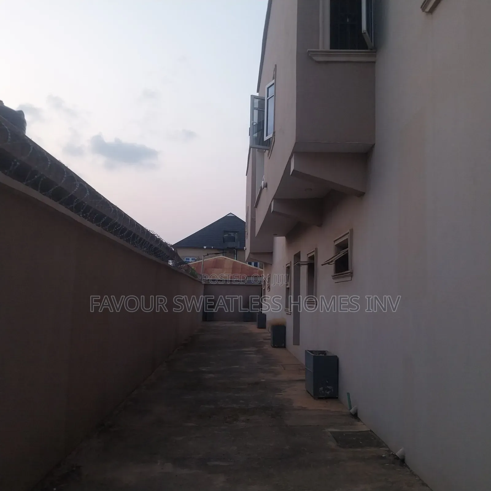 3bdrm Duplex in Private Estate, Obafemi-Owode for sale
