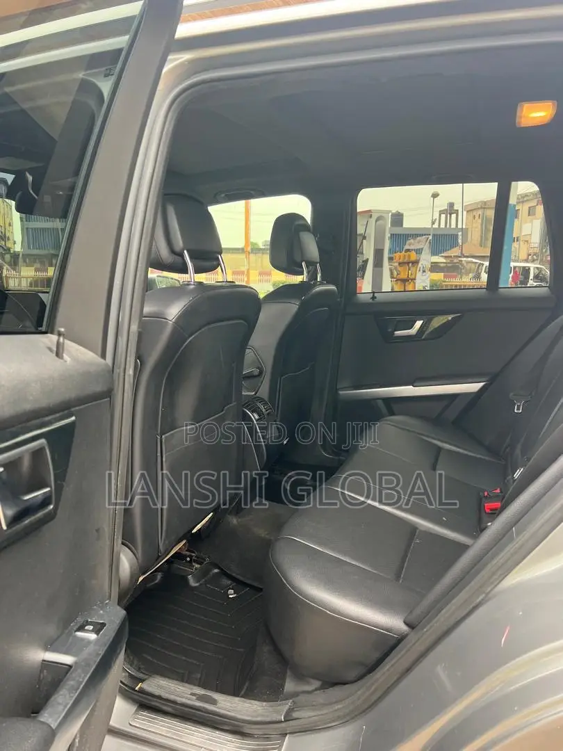 Mercedes-Benz GLK-Class 350 4MATIC 2011 Gray
