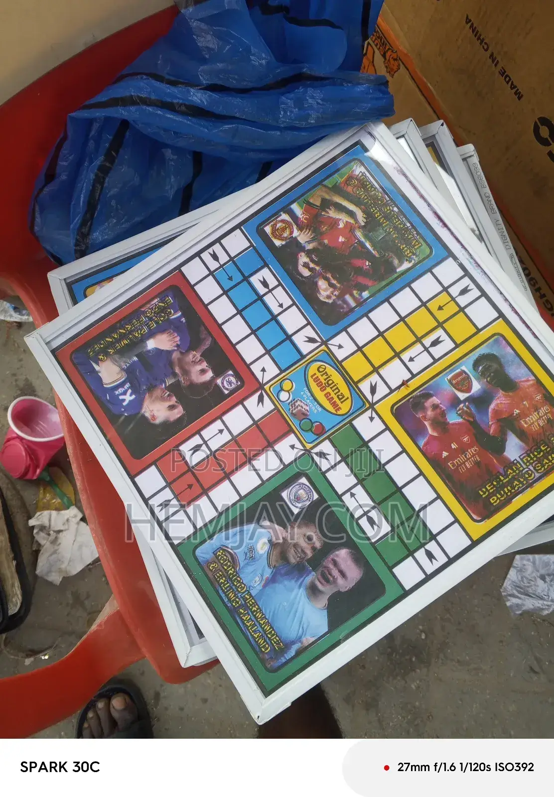Africa Ludo Game "White and Wooden Frame"