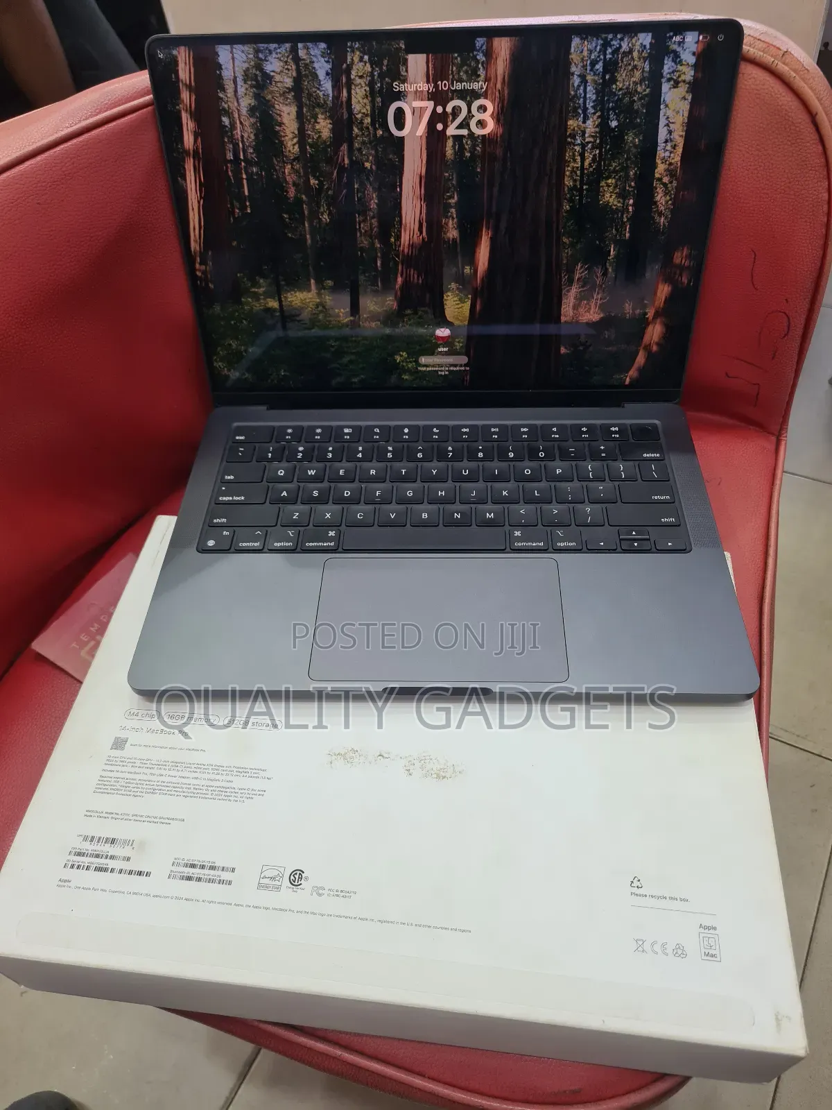 New Laptop Apple MacBook Pro 2024 M4 Pro 14-Inch 1GB Apple M4 SSD 512GB