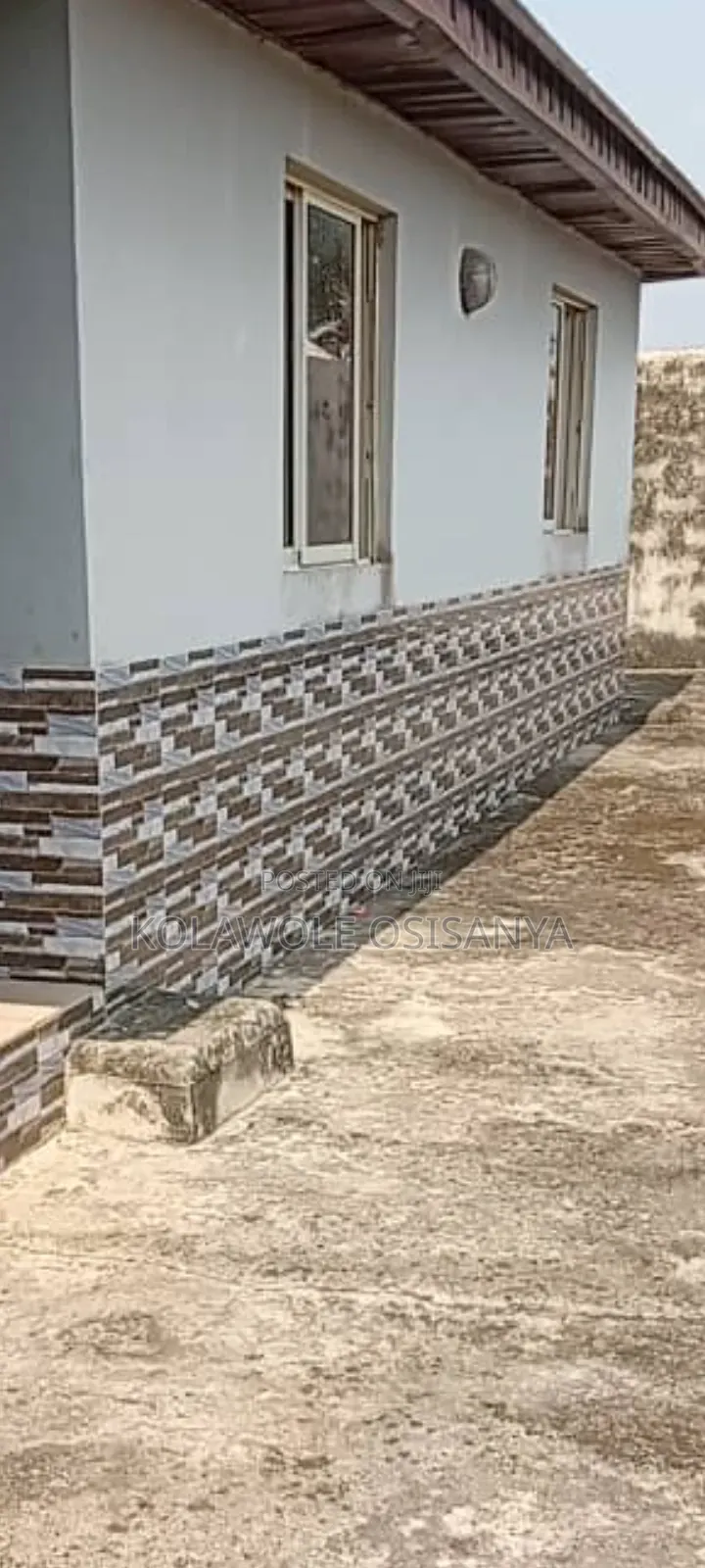 Unfunctional Pure Water Factory and Bakery