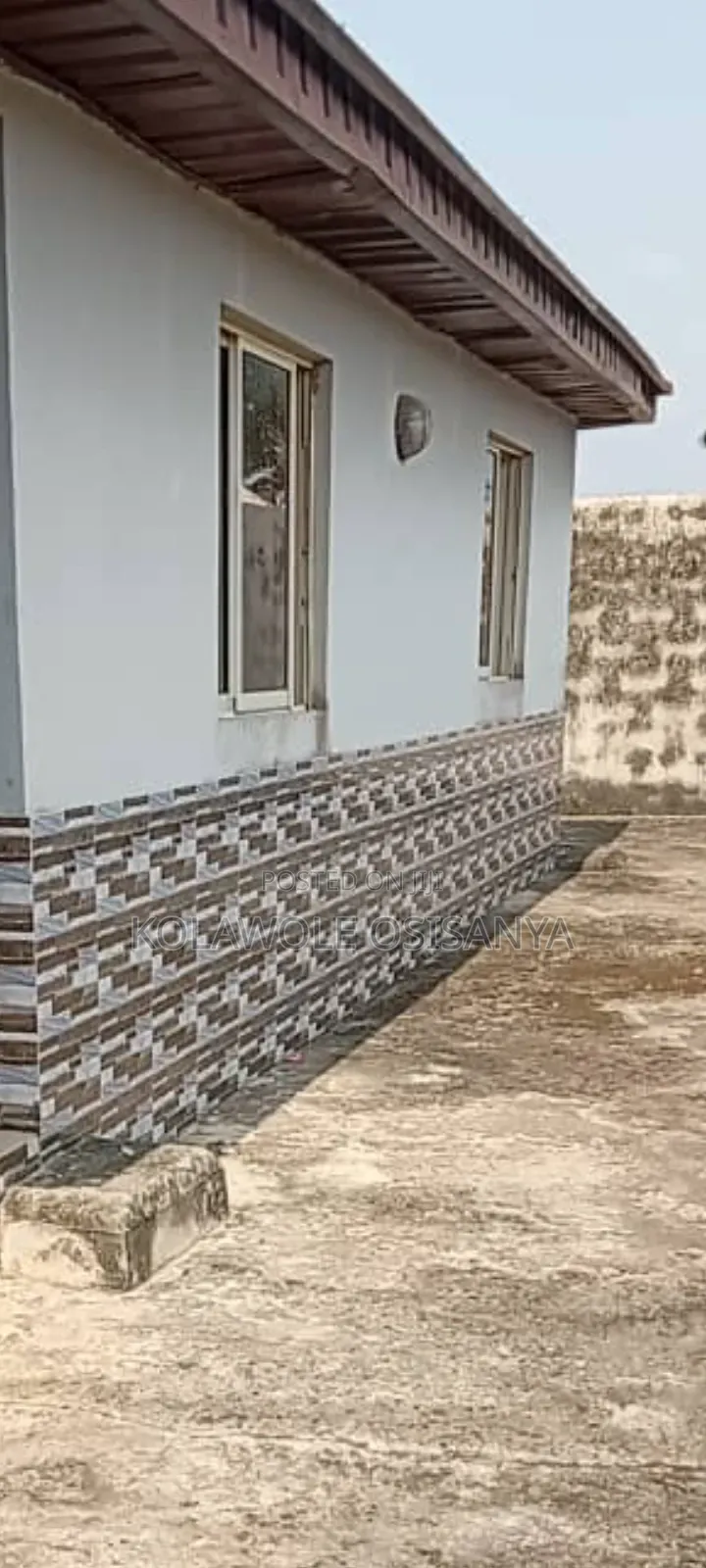 Unfunctional Pure Water Factory and Bakery