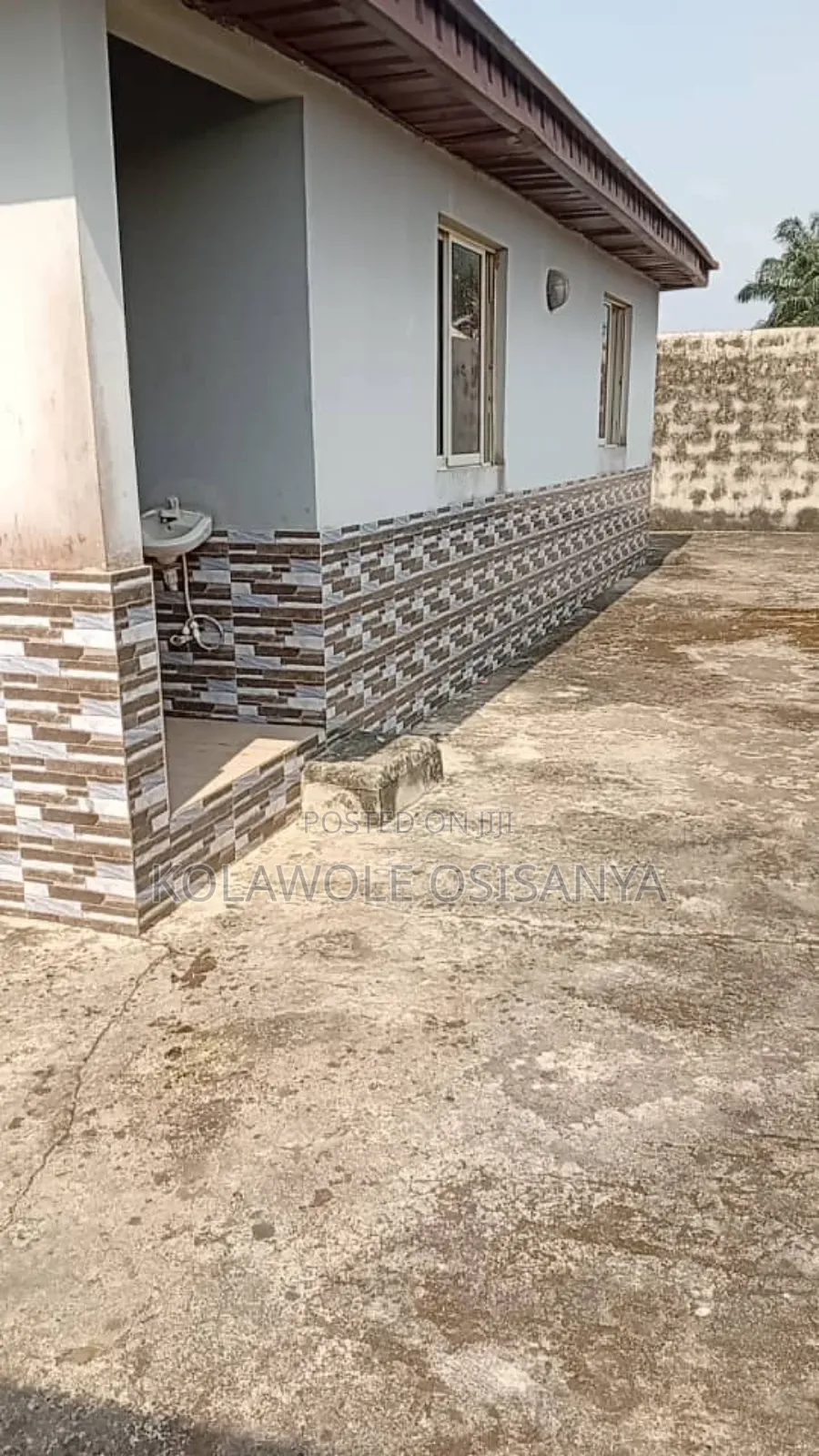 Unfunctional Pure Water Factory and Bakery
