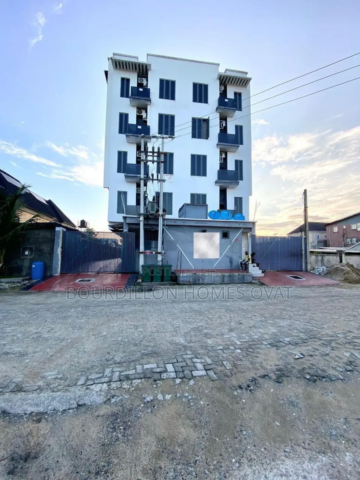 2bdrm Apartment in Ikate Lekki Lagos for sale