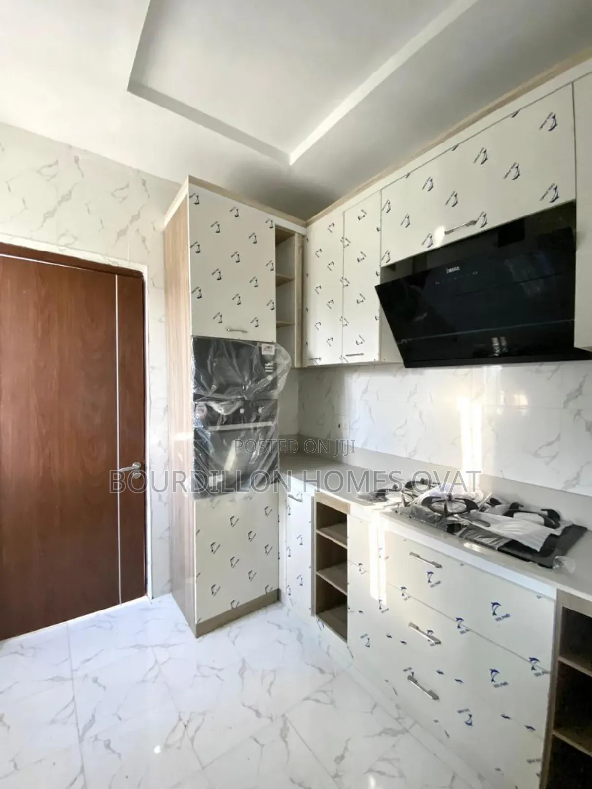 2bdrm Apartment in Ikate Lekki Lagos for sale