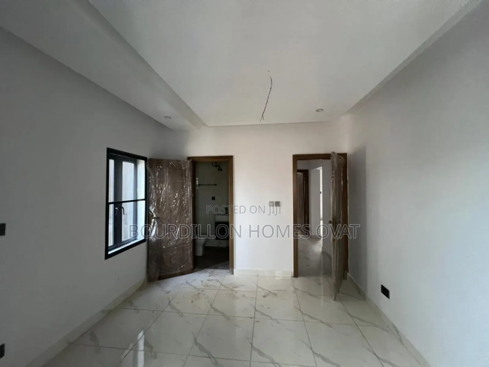 2bdrm Apartment in Illasan, Ikate Lekki for sale