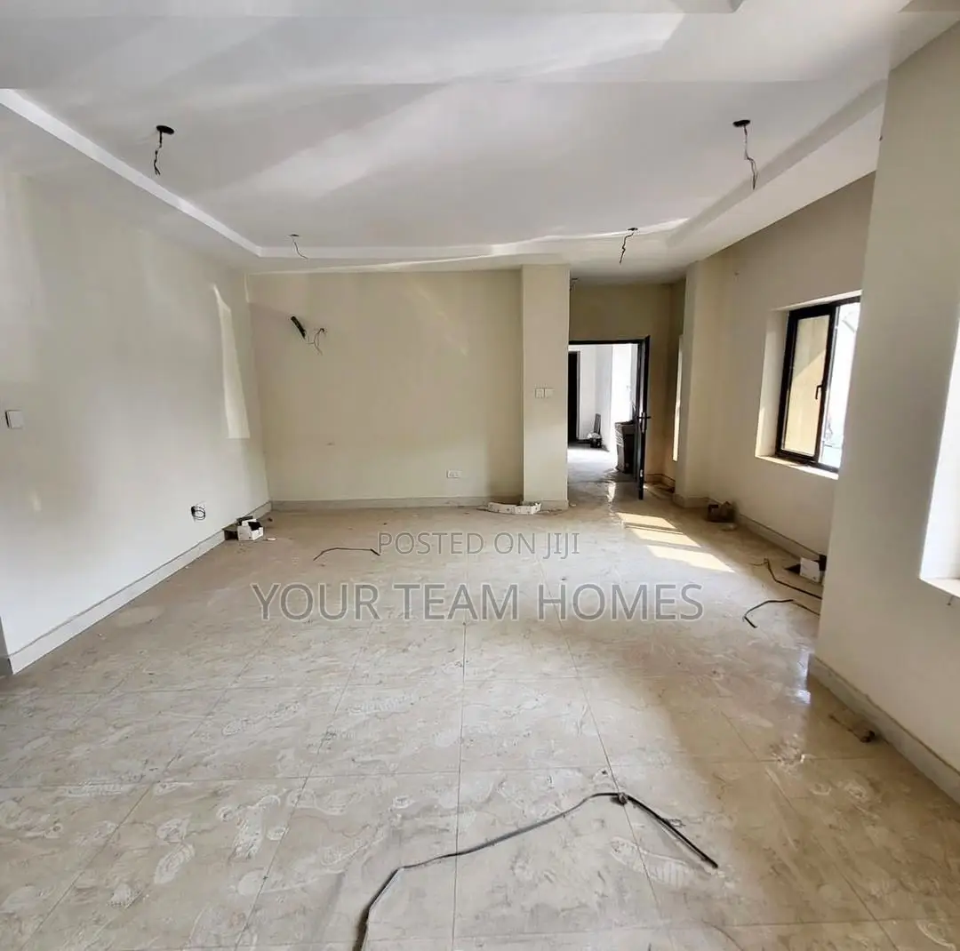 3bedroom Apartment With Bq For Sale At Lifecamp