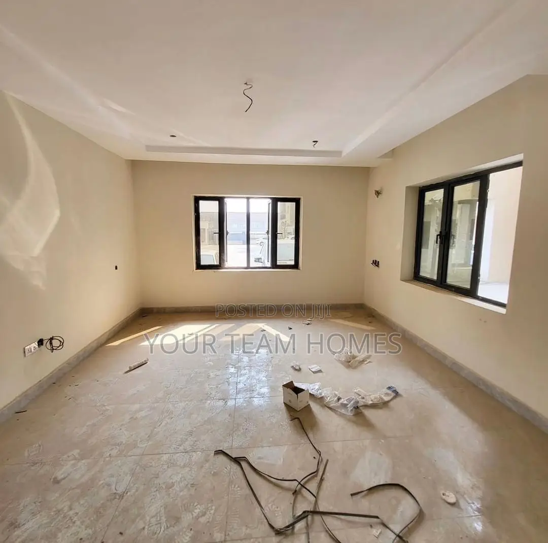 3bedroom Apartment With Bq For Sale At Lifecamp
