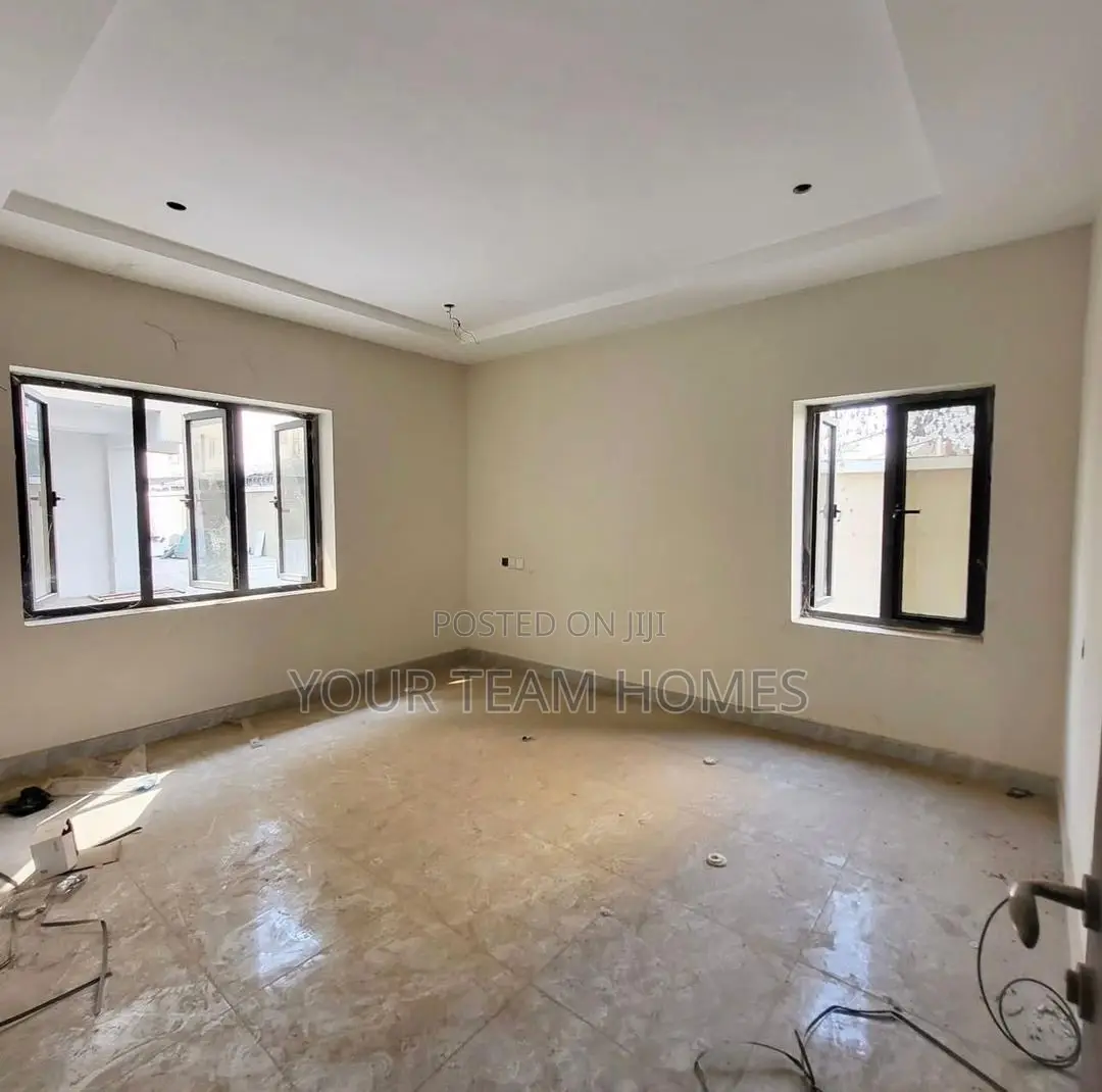 3bedroom Apartment With Bq For Sale At Lifecamp