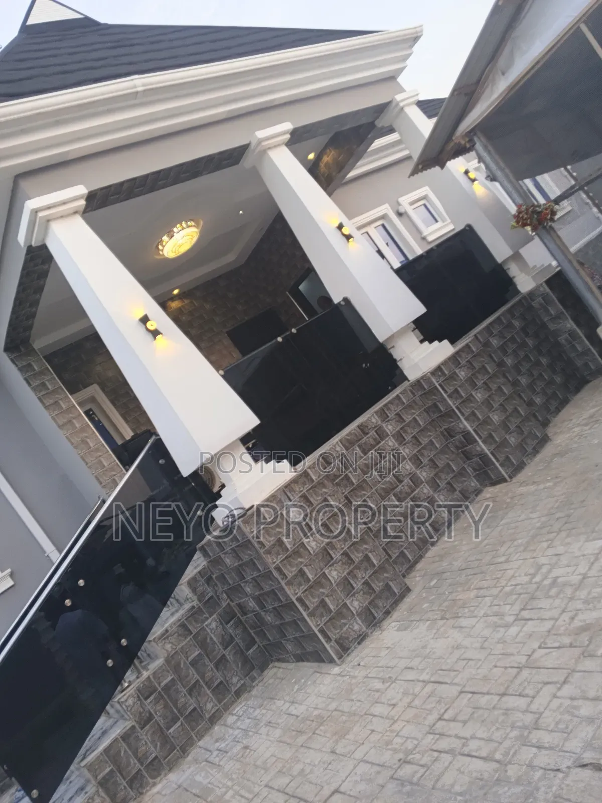 Furnished 4bdrm Bungalow in Pz Estate Giniti for sale