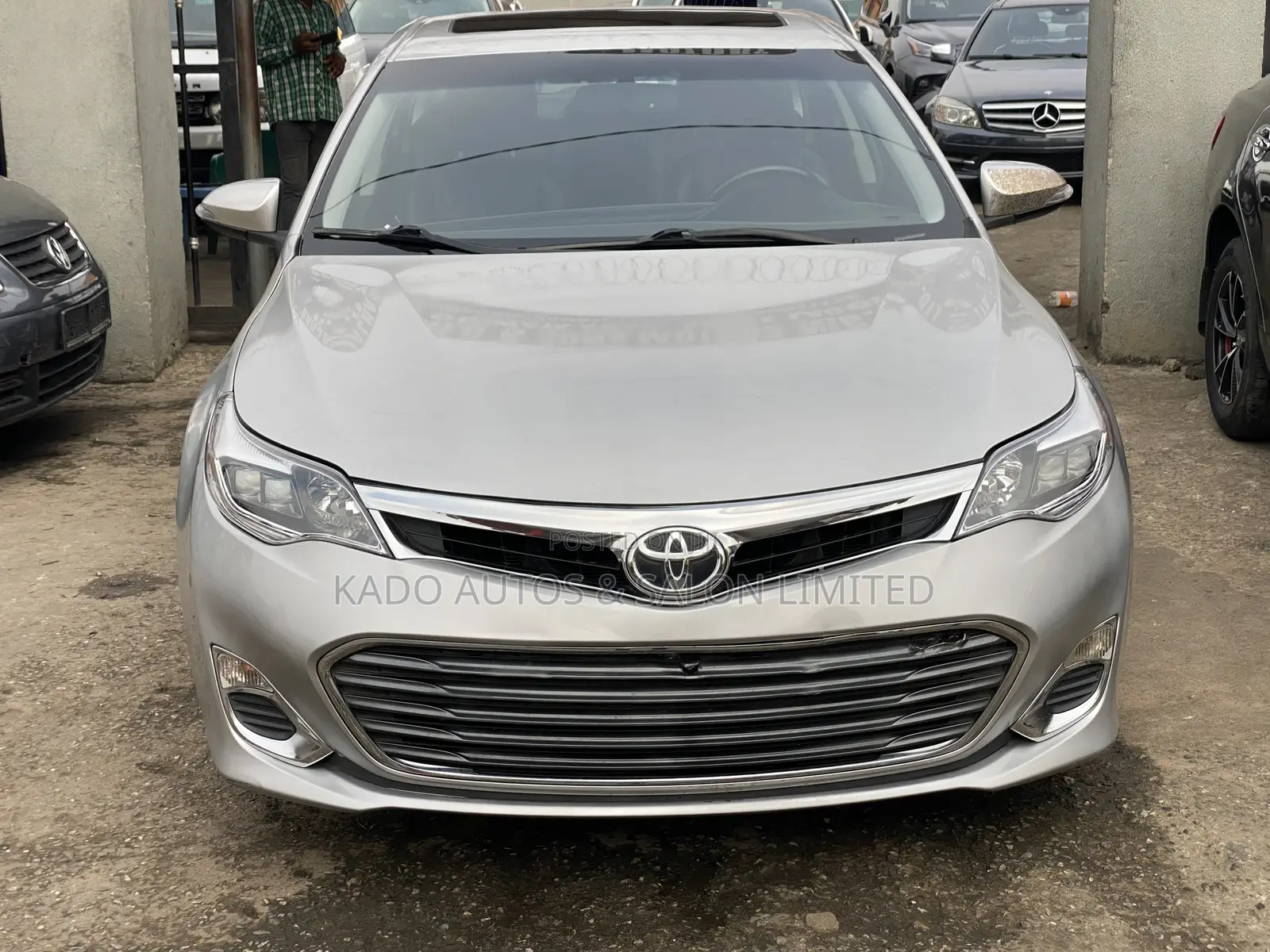 Toyota Avalon XLE Sedar FWD (3.5L 6cyl 6A) 2013 Silver