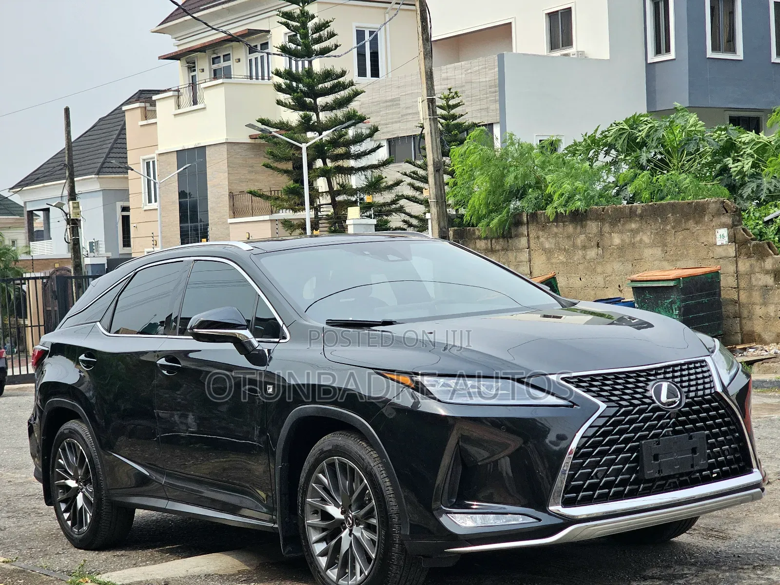 Lexus RX 2022 Black