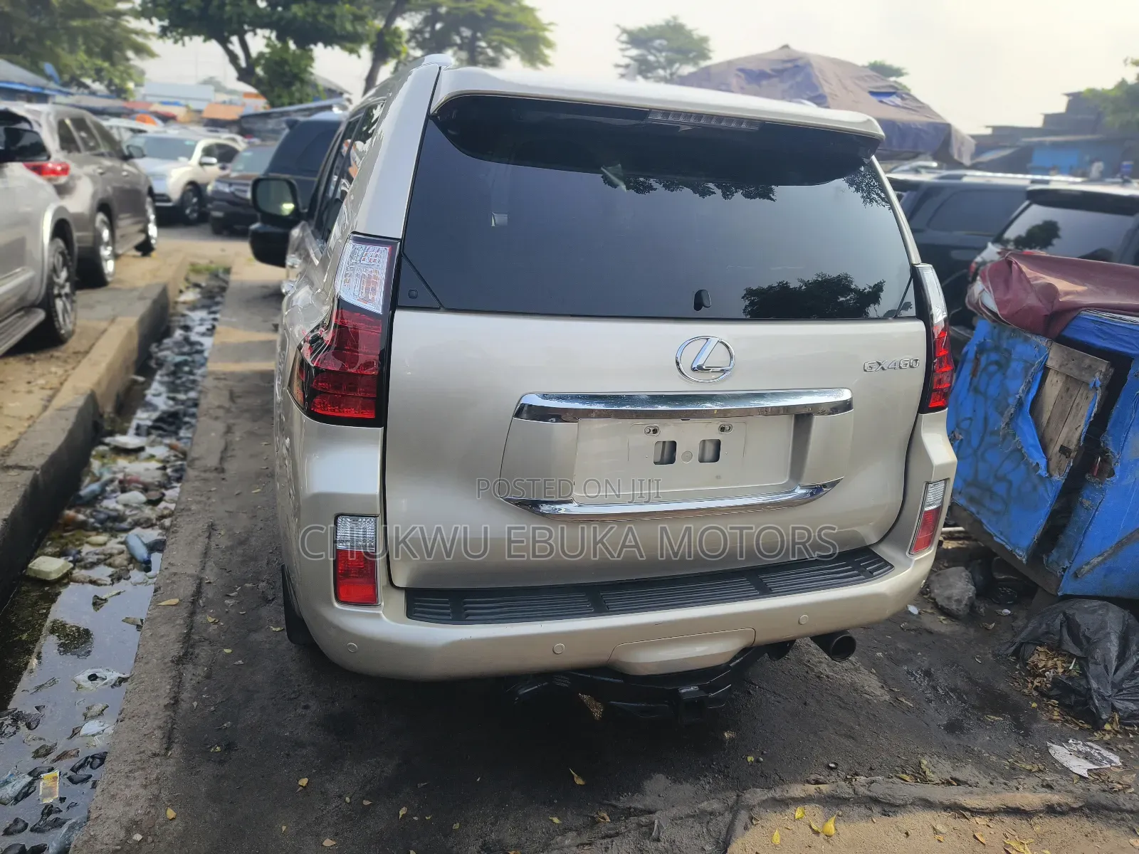 Lexus GX 460 Premium 2012 Gold