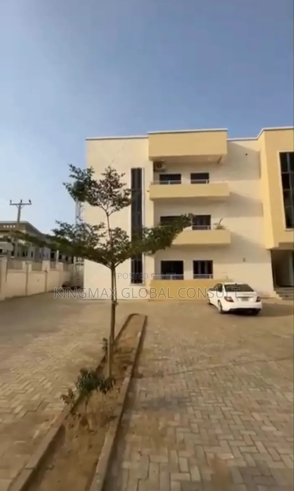 3bdrm Apartment in Jahi Abuja for sale